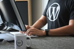 Welches CMS ist das beste? WordPress oder Joomla oder Typo3